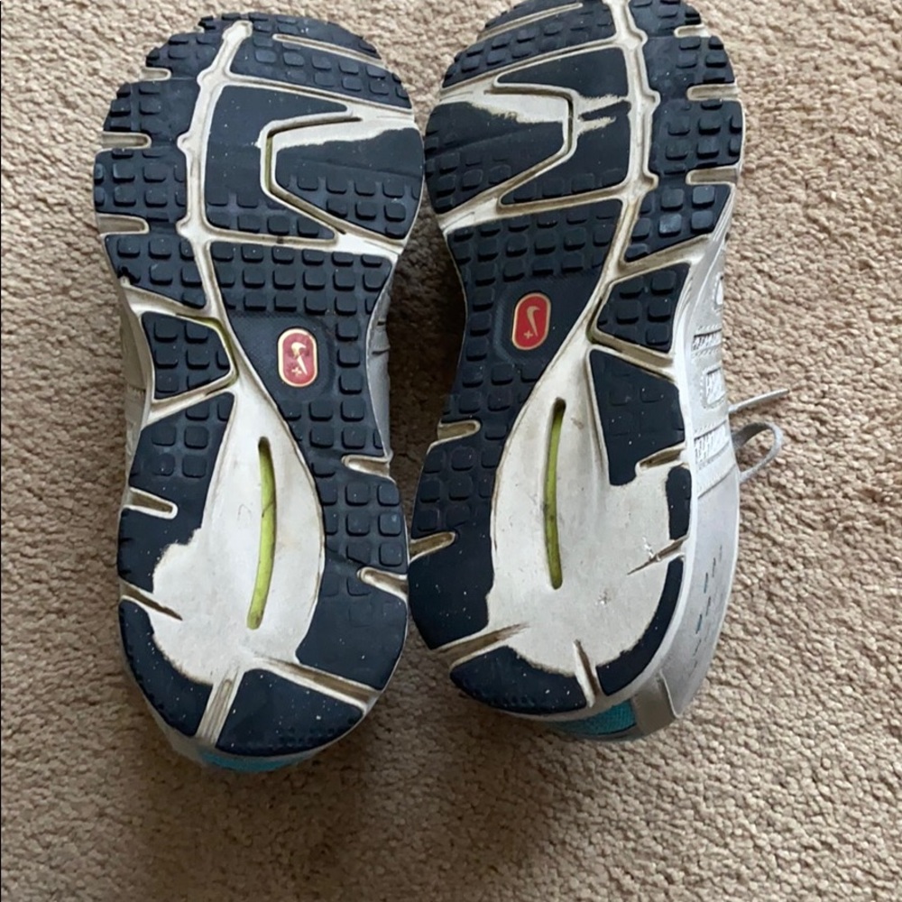Nike + blue & white sneakers size 9 - Picture 2 of 4
